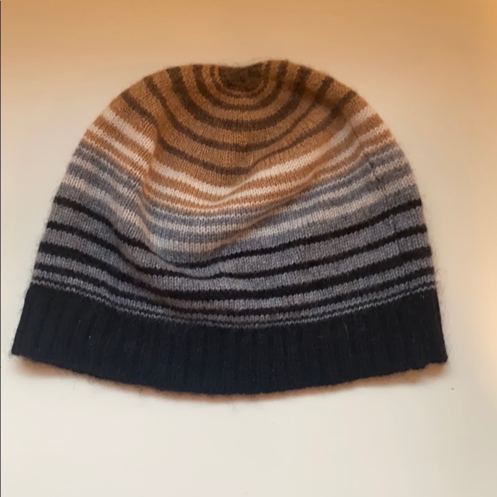 Cashmere hat